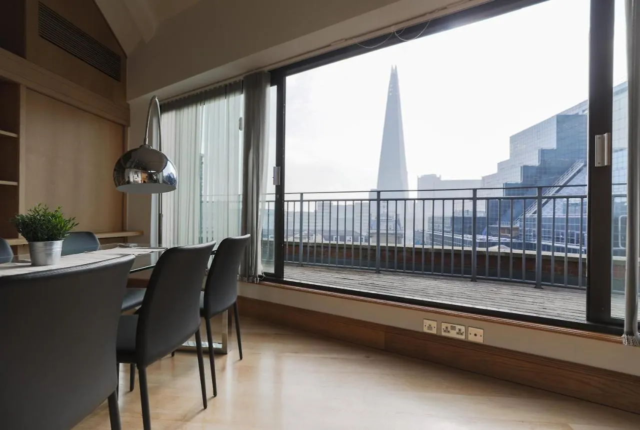 Stayinn Monument Londres